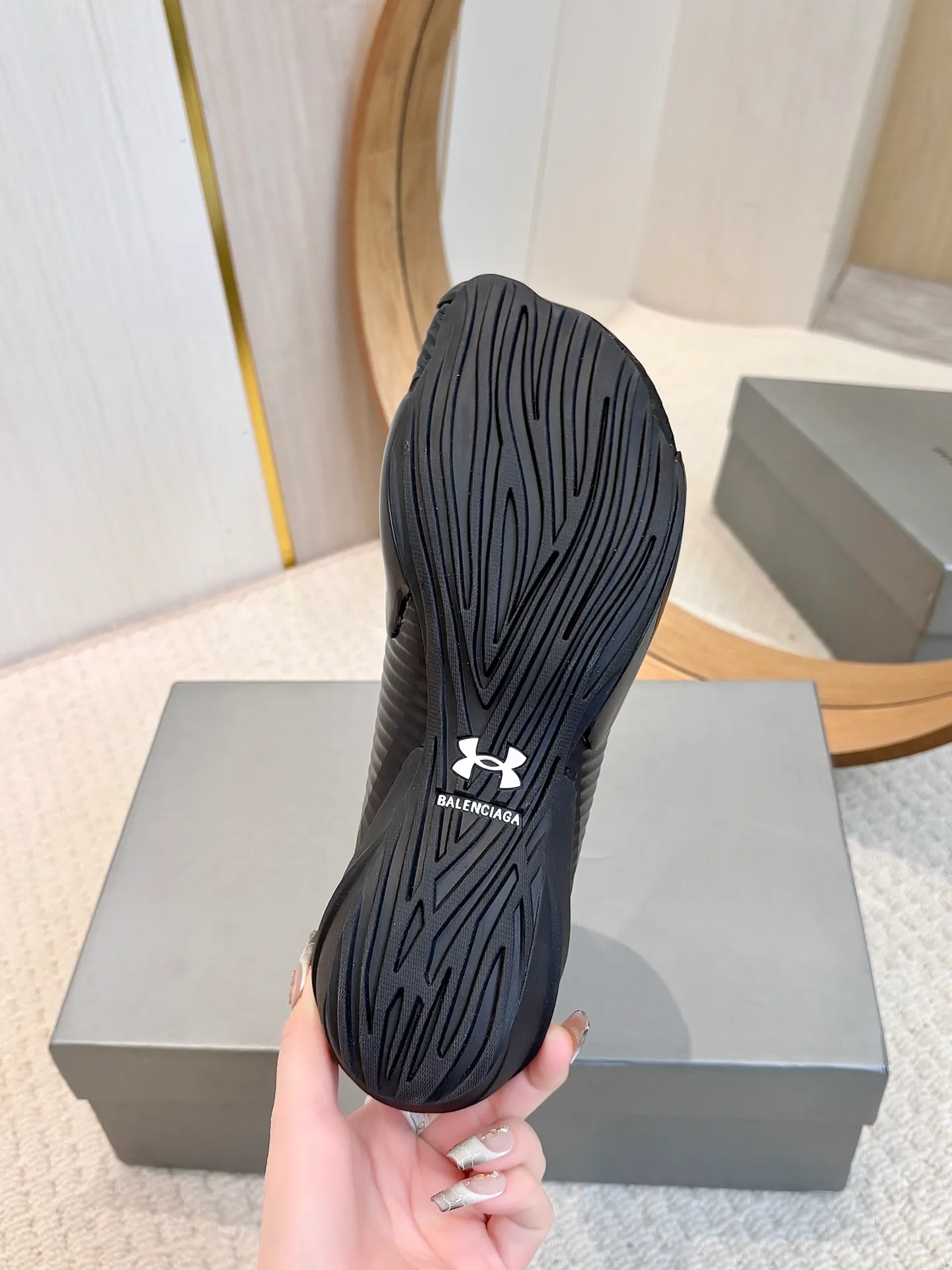 👟👟Ex-factory price 620👟👟 Men's model ➕20 Balenciaga Original outsole Size: #female 35-40 #male 39-45 (female 40 and male 45 are custom-made and cannot be returned or exchanged)